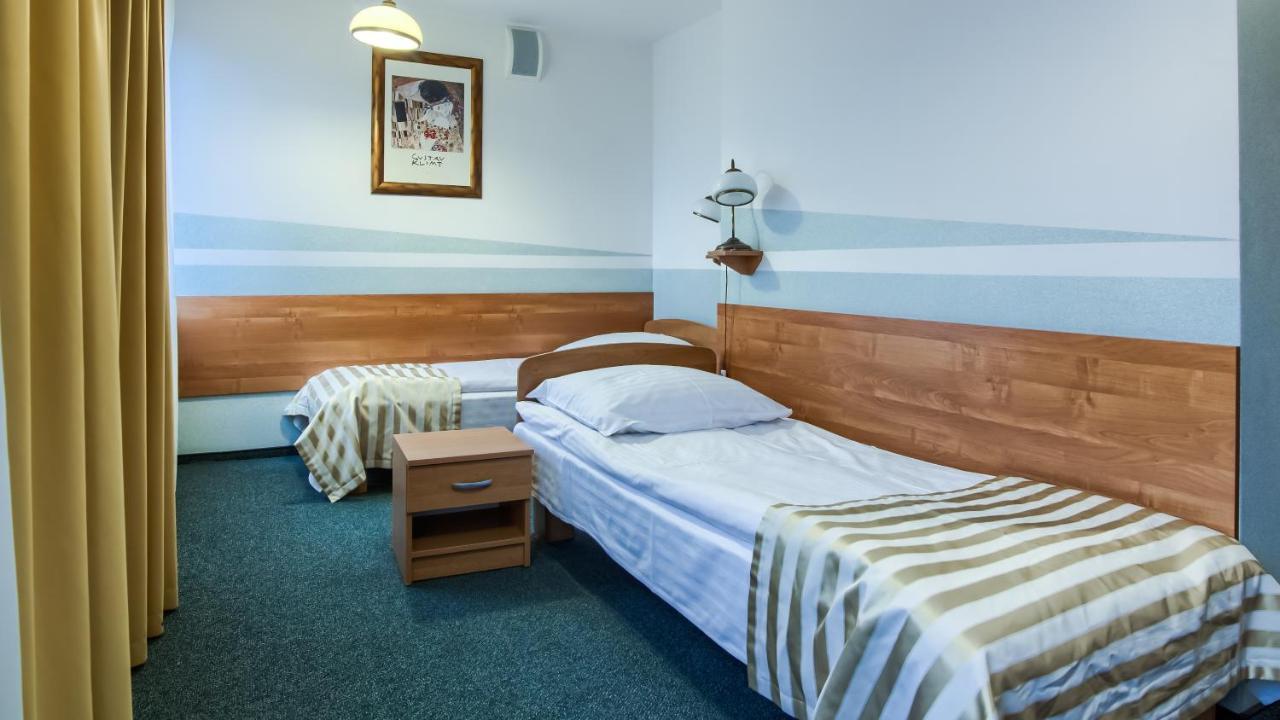 Hotel Konin 科宁 外观 照片