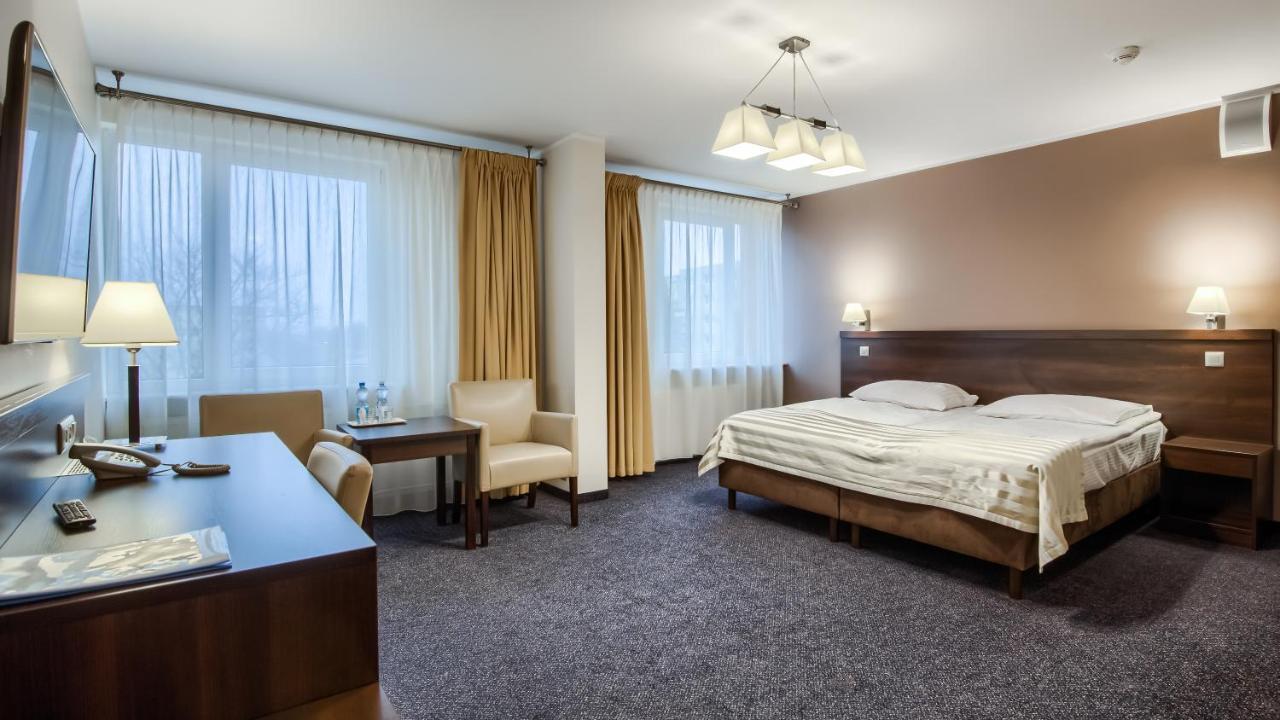 Hotel Konin 科宁 外观 照片